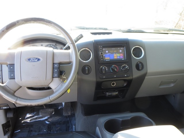 2006 Ford F-150 photo 3