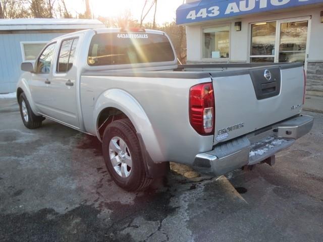 Nissan Frontier  2012