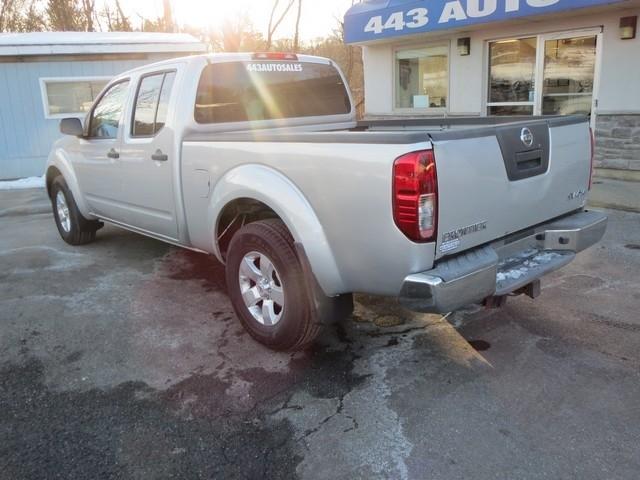 Nissan Frontier  2012