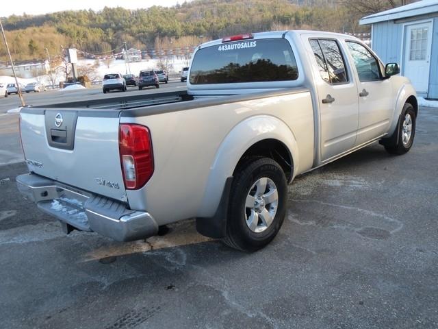 Nissan Frontier  2012