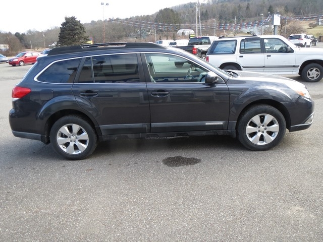 Subaru Outback 4dr Wgn H4 Auto 2.5i Limited 2011