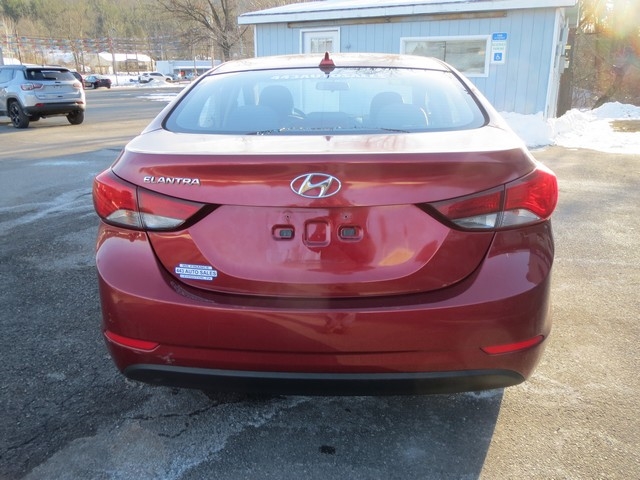 Hyundai Elantra  2016