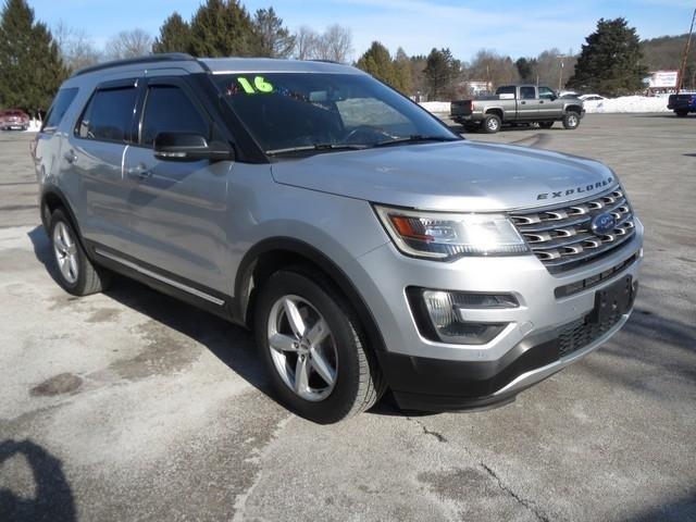 Ford Explorer 4WD 4dr XLT 2016