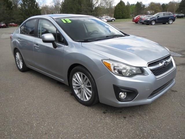 Subaru Impreza Sedan 4dr Auto 2.0i Premium 2013