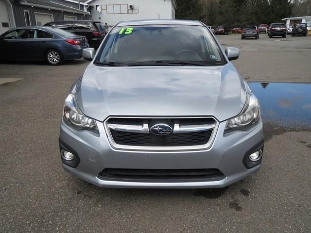 Subaru Impreza Sedan 4dr Auto 2.0i Premium 2013