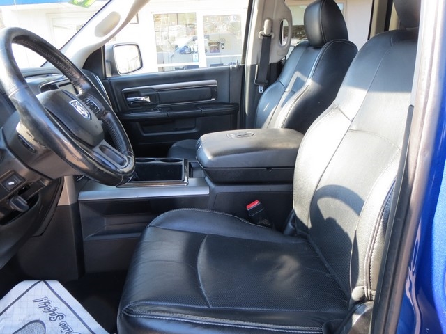 RAM 1500 4WD Quad Cab 140.5" Sport 2014