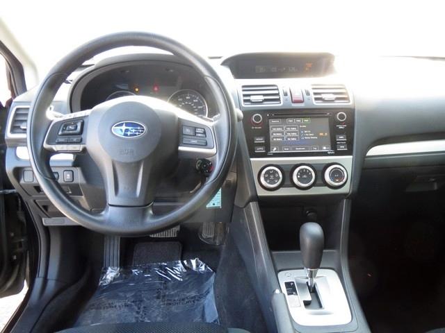 Subaru Impreza Sedan 4dr CVT 2.0i Premium 2016