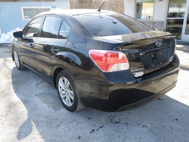 Subaru Impreza Sedan 4dr CVT 2.0i Premium 2016