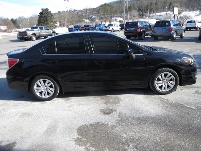 Subaru Impreza Sedan 4dr CVT 2.0i Premium 2016