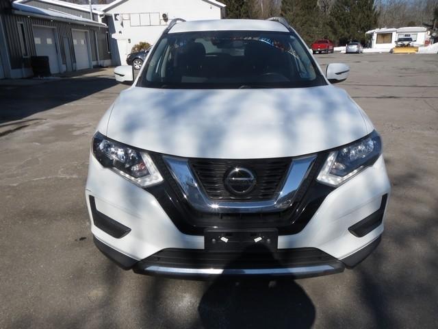 Nissan Rogue  2020