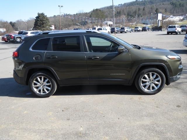 Jeep Cherokee 4WD 4dr Limited 2016