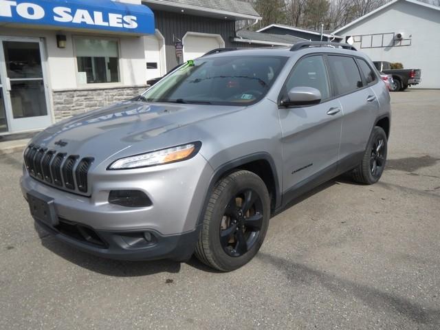 Jeep Cherokee 4WD 4dr Latitude Altitude 2015