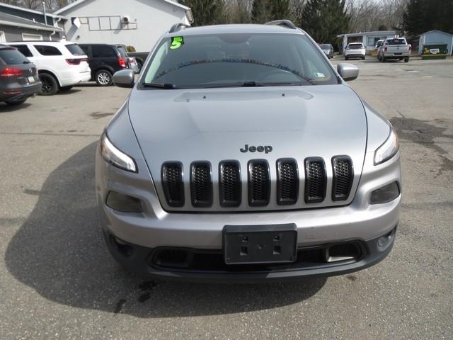 Jeep Cherokee 4WD 4dr Latitude Altitude 2015