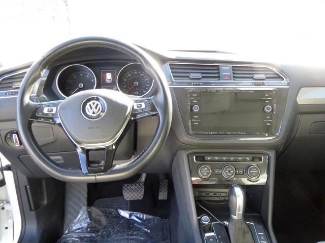 Volkswagen Tiguan 2.0T SEL 4MOTION 2018