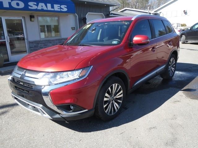 Mitsubishi Outlander  2019