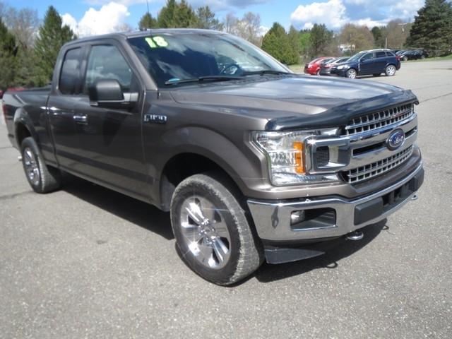 Ford F-150 Lariat 4WD SuperCab 8' Box 2018