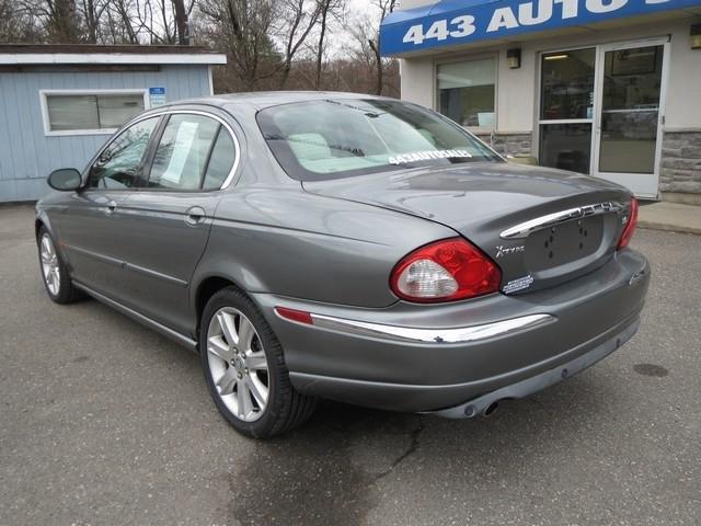 Jaguar X-Type 4dr Sdn 3.0L 2003