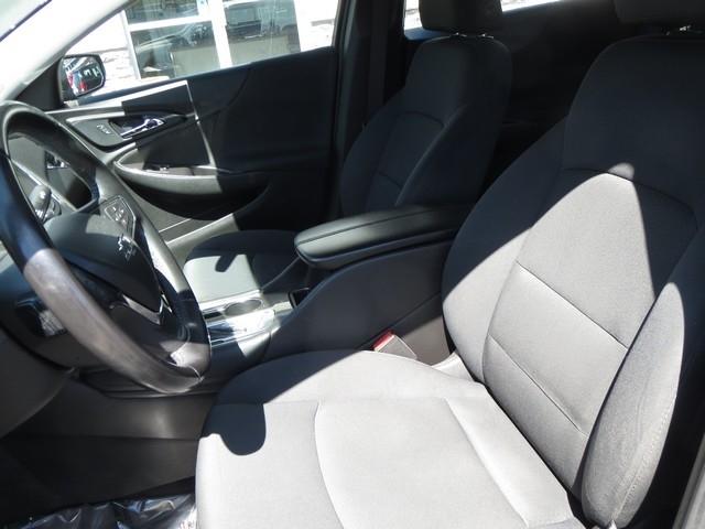 Chevrolet Malibu 4dr Sdn LT w/1LT 2017