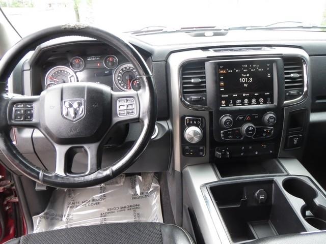 RAM 1500 4WD Quad Cab 140.5" Sport 2013