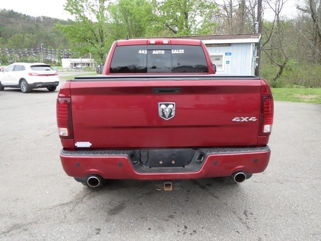 RAM 1500 4WD Quad Cab 140.5" Sport 2013