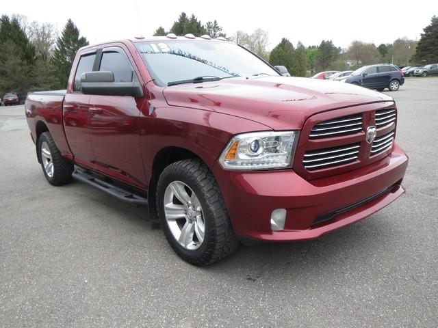 RAM 1500 4WD Quad Cab 140.5" Sport 2013