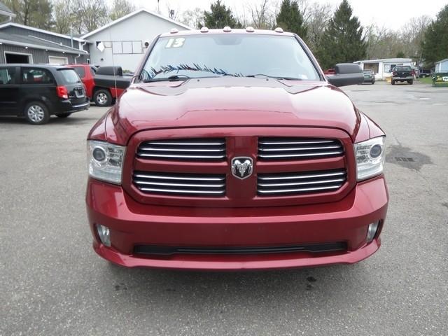 RAM 1500 4WD Quad Cab 140.5" Sport 2013
