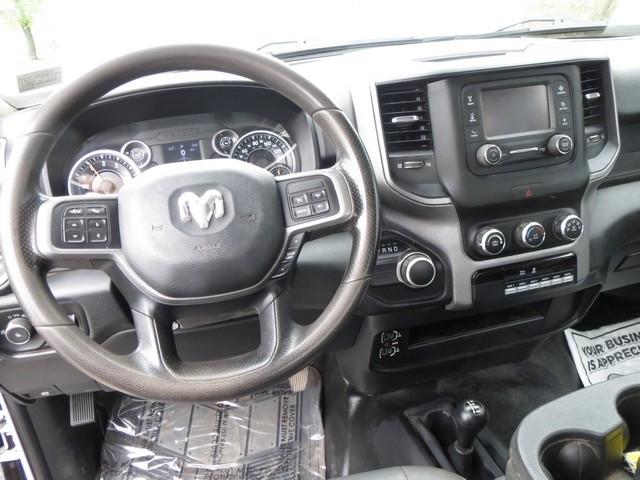 RAM 2500 Tradesman 4x4 Reg Cab 8' Box 2020