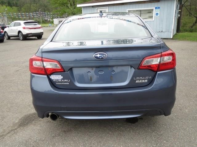 Subaru Legacy 2.5i Premium 2017