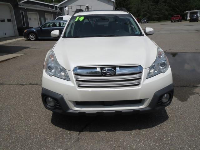 Subaru Outback 4dr Wgn H4 Auto 2.5i Premium 2014