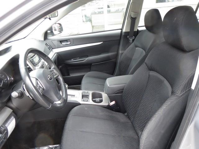 Subaru Legacy 4dr Sdn H4 Auto 2.5i Premium 2012