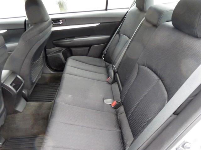 Subaru Legacy 4dr Sdn H4 Auto 2.5i Premium 2012