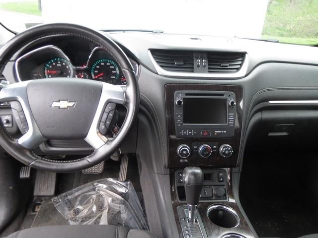Chevrolet Traverse AWD 4dr LT w/1LT 2015