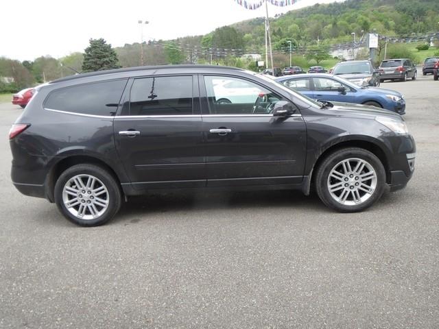 Chevrolet Traverse AWD 4dr LT w/1LT 2015