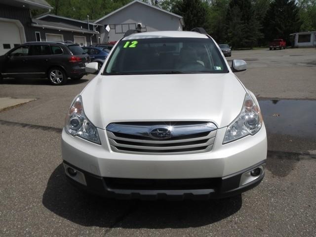 Subaru Outback 4dr Wgn H4 Auto 2.5i Premium 2012