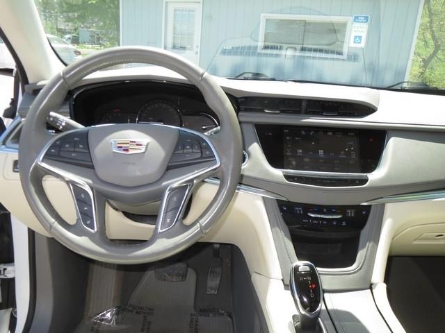 Cadillac XT5  2019