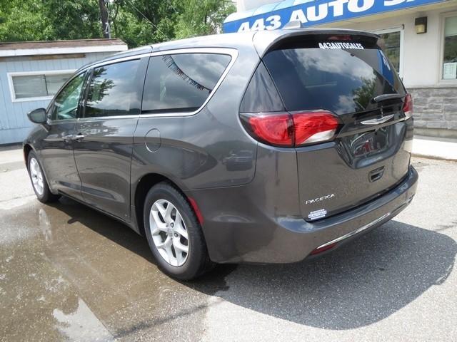 Chrysler Pacifica Touring Plus FWD 2018