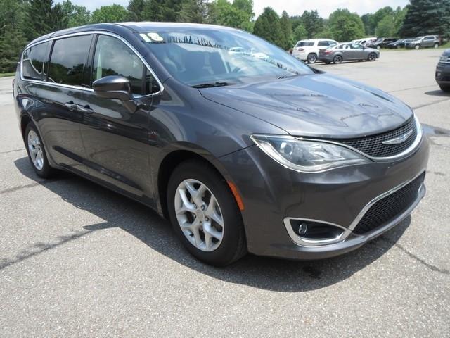 Chrysler Pacifica Touring Plus FWD 2018