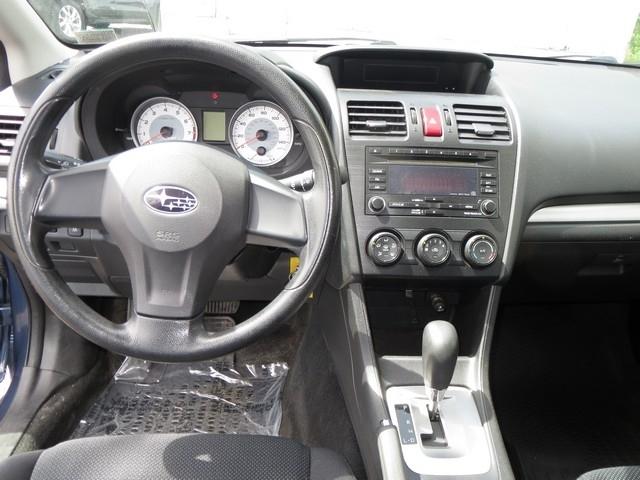 Subaru Impreza Wagon 5dr Auto 2.0i 2012