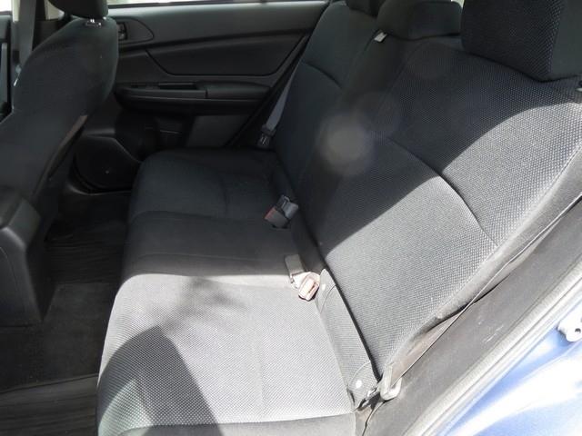 Subaru Impreza Wagon 5dr Auto 2.0i 2012