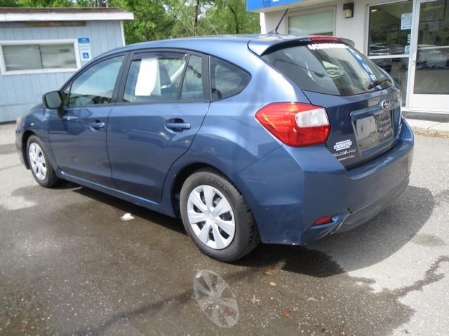 Subaru Impreza Wagon 5dr Auto 2.0i 2012