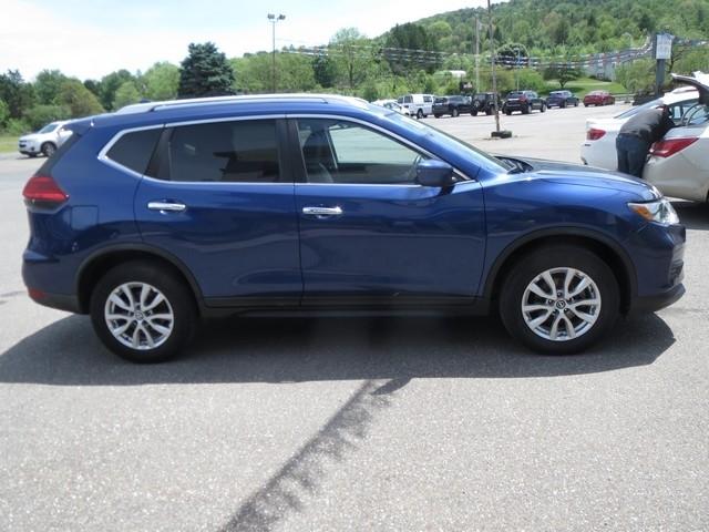 Nissan Rogue  2017