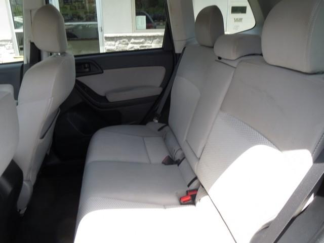 Subaru Forester 4dr CVT 2.5i Premium PZEV 2015