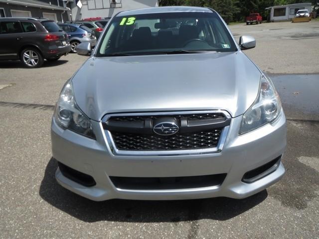 Subaru Legacy 4dr Sdn H4 Auto 2.5i Premium 2013