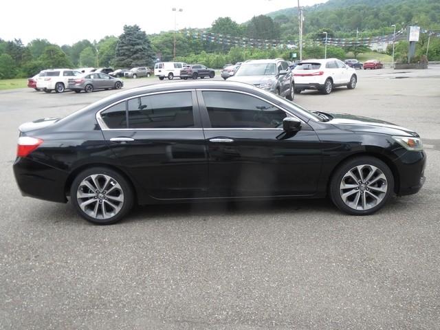 Honda Accord Sedan 4dr I4 CVT Sport 2015