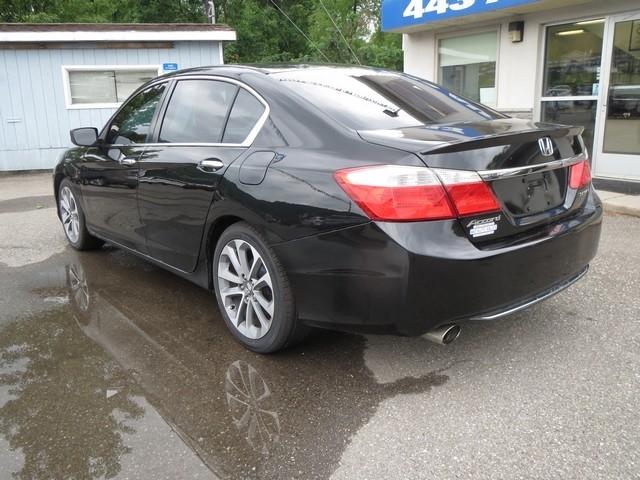 Honda Accord Sedan 4dr I4 CVT Sport 2015