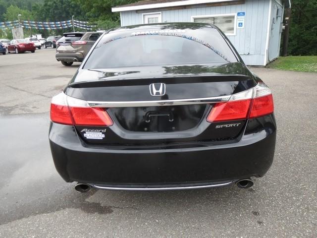 Honda Accord Sedan 4dr I4 CVT Sport 2015