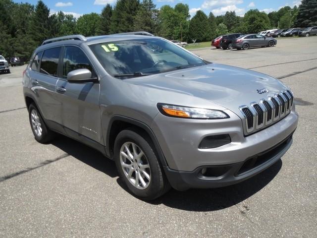 Jeep Cherokee 4WD 4dr Latitude 2015