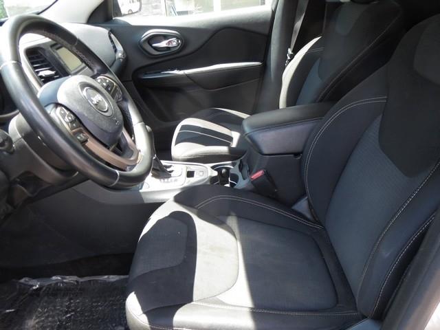Jeep Cherokee 4WD 4dr Latitude 2015