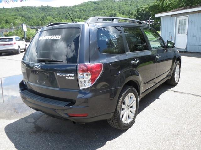 Subaru Forester 4dr Auto 2.5X Premium 2013
