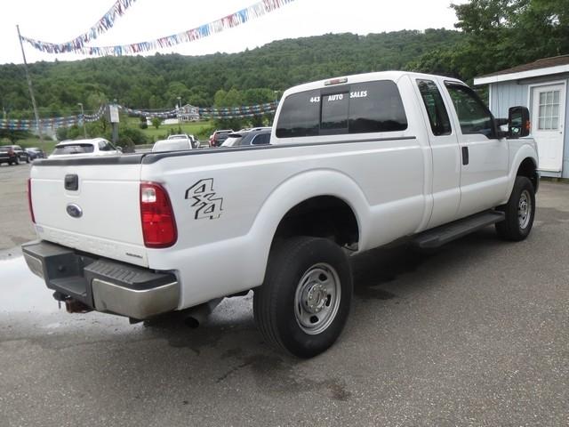 Ford Super Duty F-350 SRW 4WD SuperCab 158" Lariat 2015